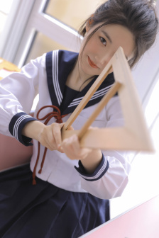 霸天狼
